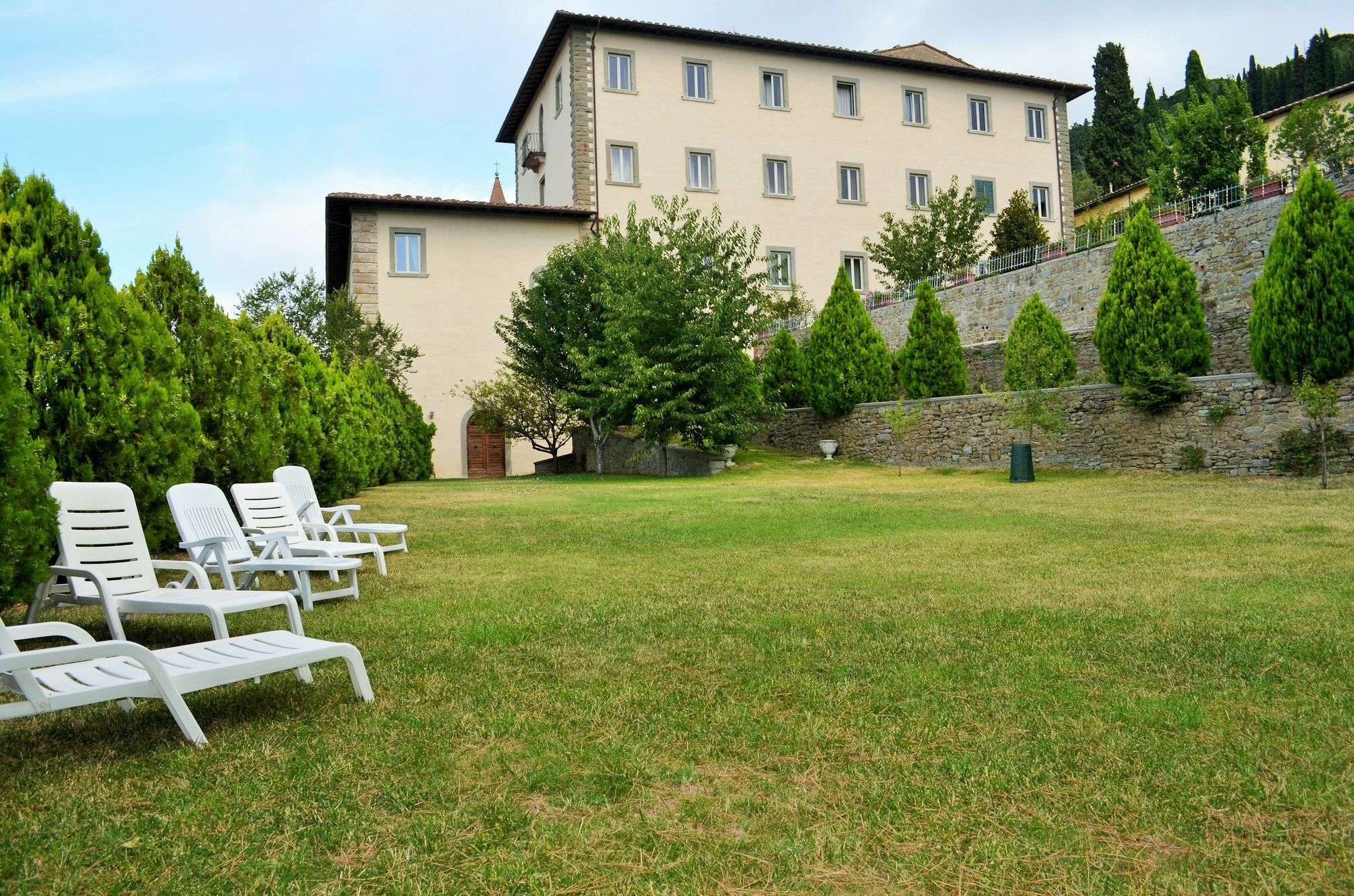 Hotel Oasi Neumann Cortona Buitenkant foto